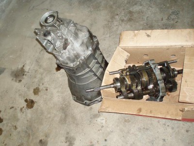 tranny.JPG (74.5 KiB) Zobrazeno 15644 x tranny.JPG