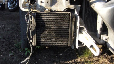 P1000849.jpg (124.68 KiB) Zobrazeno 9422 x Olej. chladič s držaky 500